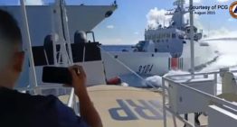 Dos buques chinos chocan durante una persecución a un barco filipino en el mar de China meriodional