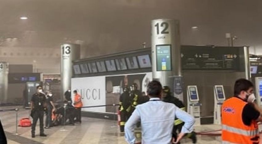 Un hombre provoca el caos en el aeropuerto de Malpensa (Italia) tras prender fuego a los mostradores