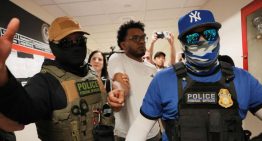 La Justicia de EE.UU. impide a Trump deportar a 60.000 inmigrantes de Honduras, Nicaragua y Nepal