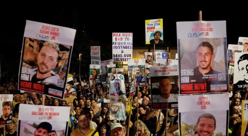 Familiares de los secuestrados por Hamás: «Ampliar la guerra de Gaza pone en peligro la vida de los rehenes»