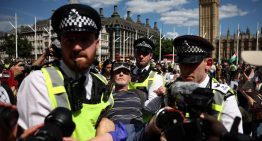 Al menos 365 detenidos en una protesta contra la ilegalización de la ONG Palestine Action