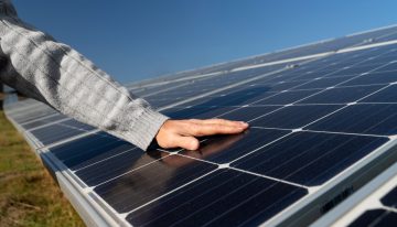 ⚡ Gobierno impulsa energías renovables: 57% más licencias y reducción tarifaria