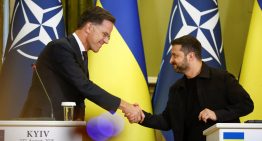 El jefe de la OTAN promete a Zelenski garantías de seguridad «tan sólidas que Rusia nunca vuelva a intentar un ataque»