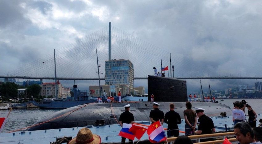 Rusia y China realizan maniobras navales conjuntas tras el despliegue de dos submarinos nucleares de EE.UU.