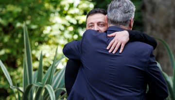 Zelenski y Starmer ven en la cumbre de Alaska «una oportunidad viable» para avanzar hacia el fin de la guerra en Ucrania