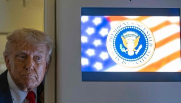Trump amenaza ahora con quitar las licencias de las televisiones que sean críticas con él