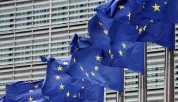 La UE pide a Google, Apple, Microsoft y Booking que aclaren sus medidas contra las estafas online