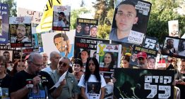 Los allegados de rehenes israelíes instan a Trump a mantener el acuerdo con Gaza
