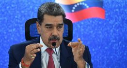 Maduro firma un decreto que le otorga «poderes especiales» en defensa y seguridad ante las «amenazas» de EE.UU.