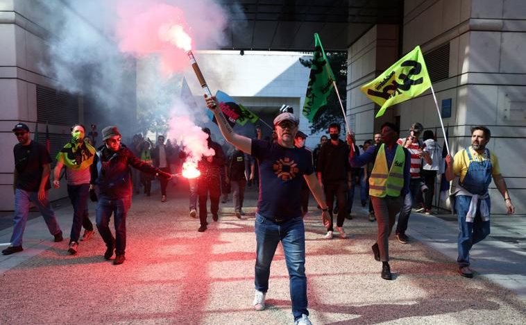 Disturbios en Francia en una jornada de huelga y protestas
