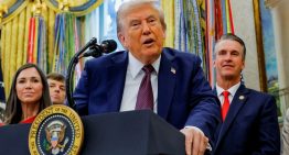 Trump anuncia un ataque contra un barco venezolano que deja 11 muertos en medio de un despliegue naval sin precedentes en el Caribe