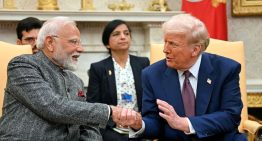 En medio de las tensiones, Trump dice que India ha ofrecido ahora eliminar sus aranceles a EE.UU.