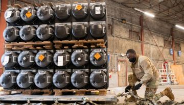 Finlandia se sumará a la iniciativa de compra de armas estadounidenses para Ucrania con una paquete valorado en 500 millones
