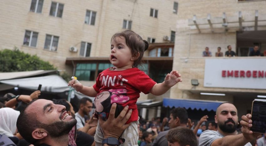 Alegría y cierto escepticismo dentro de Gaza: «Gracias a Dios que la guerra está en sus últimos momentos»