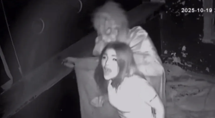 Detenido un actor de una casa del terror por atacar con una pistola táser y estrangular a una mujer