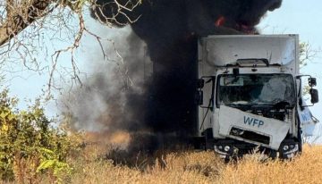 Ucrania denuncia un ataque de Rusia a un convoy de ayuda de la ONU en el sur del país