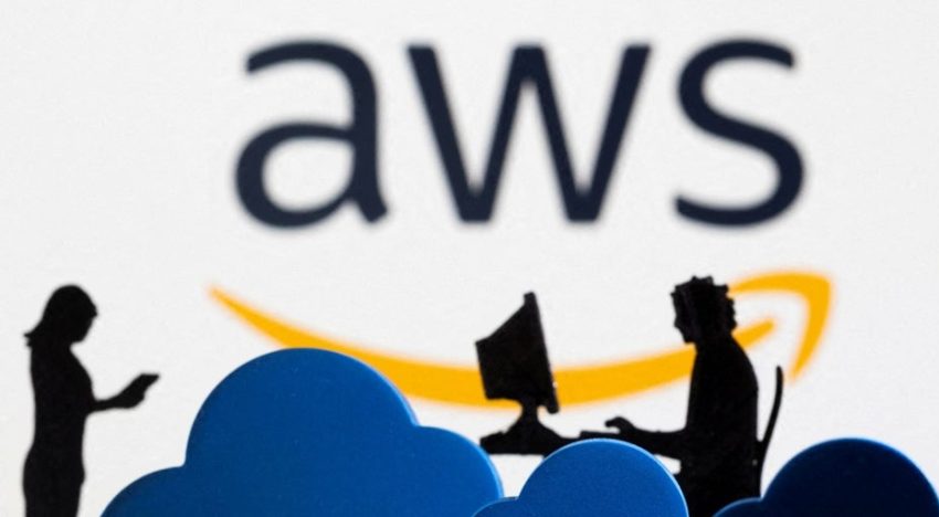 «Una automatización defectuosa» provocó la caída mundial de la nube de Amazon que colapsó bancos y redes sociales
