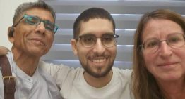 Vuelve a casa Evyatar David, el rehén al que Hamás obligó a cavar su propia tumba