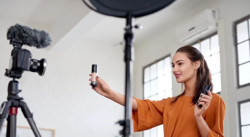 ¿Copias? ¿Proteges a los niños? Las preguntas del examen que mide la toxicidad de los 'influencers'