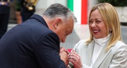 Meloni y Orbán refuerzan un eje soberanista en Europa Meloni y Orbán refuerzan un eje soberanista en Europa