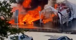 El presidente de Serbia denuncia un ataque terrorista tras un tiroteo frente al Parlamento en Belgrado