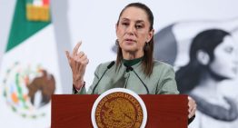 Sheinbaum cuestiona a Trump por los ataques a narcos en el Caribe y EE.UU. sanciona a aerolíneas mexicanas