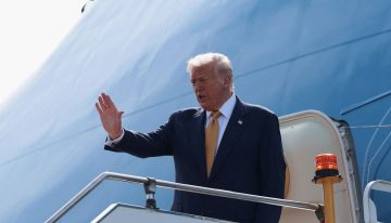 Trump se deja querer para un tercer mandato, prohibido por la Constitución: «Me encantaría»