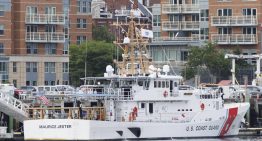 La Guardia Costera de Estados Unidos rectifica: considerará las esvásticas símbolos de odio