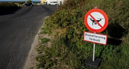 Un aeropuerto danés, obligado a suspender sus operaciones durante varias horas tras el avistamiento de drones