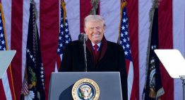 Trump dice que se ve «obligado» a demandar a la BBC por edición engañosa