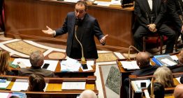 La Asamblea Nacional francesa aprueba la suspensión de la reforma de las pensiones