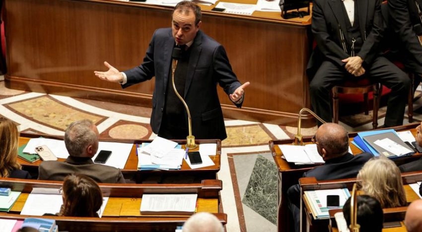 La Asamblea Nacional francesa aprueba la suspensión de la reforma de las pensiones