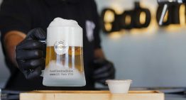 Arabia Saudí abrirá dos nuevas tiendas de alcohol a medida que suaviza las restricciones en el país