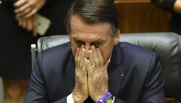 El Supremo declara firme la sentencia de Bolsonaro, que comienza a cumplir su pena en la sede de la Policía en Brasilia