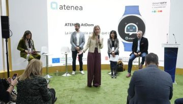 Catalunya estrena un reloj con IA que detecta caídas o bajadas de azúcar y puede llamar a una ambulancia o a familiares