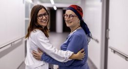 Una paciente con cáncer: «Mi psicóloga es tan importante para mí como el oncólogo»