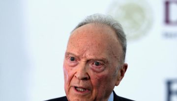 Sheinbaum logra la salida del fiscal general que le había impuesto López Obrador y crece la tensión en la izquierda mexicana