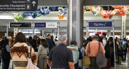 Sin ayudas para los pobres y caos aéreo por el cierre del Gobierno en EE.UU.