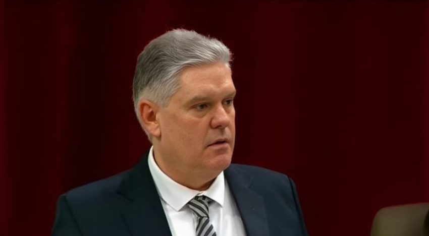 El exministro de Economía purgado por el régimen cubano no reconocerá los cargos y pide un juicio público