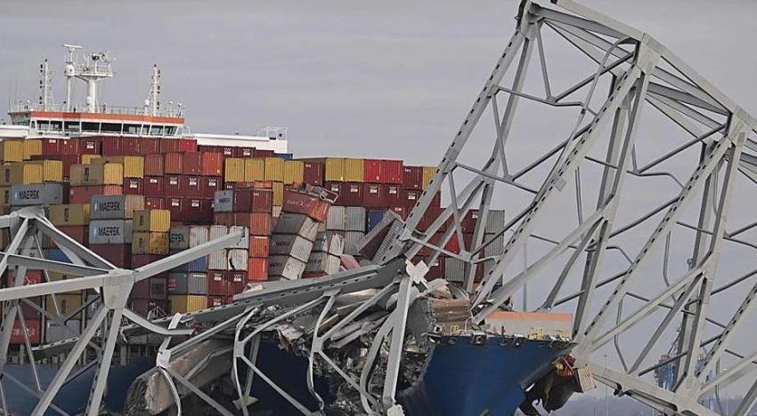 Un apagón por un cable suelto en el carguero Dali provocó el choque contra el puente más largo de Baltimore en 2024, según un último informe