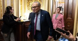 El acuerdo para acabar con el cierre de Gobierno en EE.UU. desata una guerra interna entre los demócratas