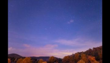 ¿Dónde ver las auroras boreales hoy? La tormenta solar ilumina Catalunya por segundo día consecutivo