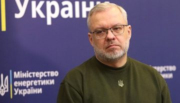 Zelenski, en sus horas más bajas por el avance ruso y la corrupción