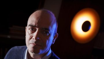 Omar Hatamleh: «Los niños que están naciendo ahora vivirán sin problema hasta 130 años gracias a la IA»