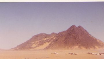 Sánchez, como Arias Navarro en el Sahara