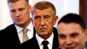 Babis forma en la República Checa una coalición de gobierno contra la inmigración y contra el euro