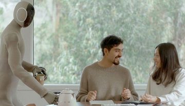 El primer robot amo de casa parece un muñeco y no sabe hacer nada solo