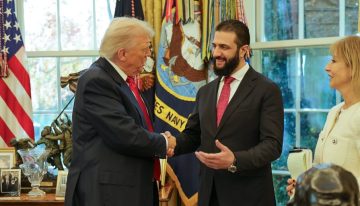 Trump pide una base militar en Siria para sellar una paz insólita