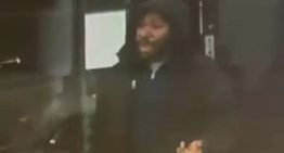 El detenido por el ataque al tren en Londres llevaba un día a la fuga por otros tres incidentes