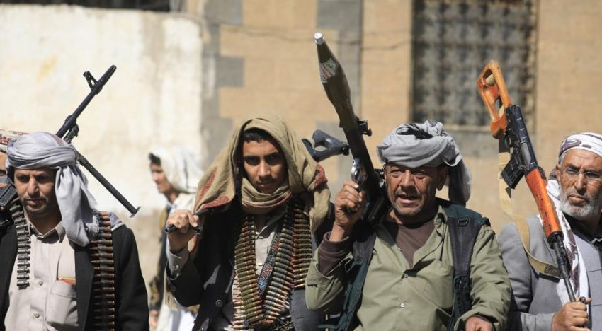 Los hutíes apuntan a un fin de sus ataques contra buques mientras se respete el alto el fuego en Gaza